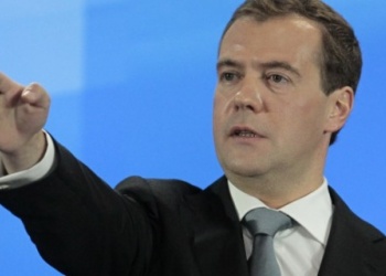 Дмитрий Медведев призвал народных избранников не торопиться со строительством Парламентского центра