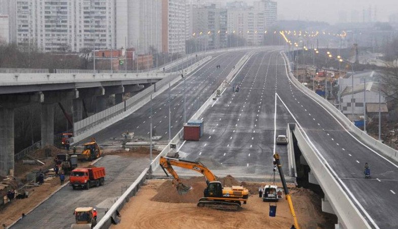 Сколько новых дорог введет в эксплуатацию в этом году в Москве
