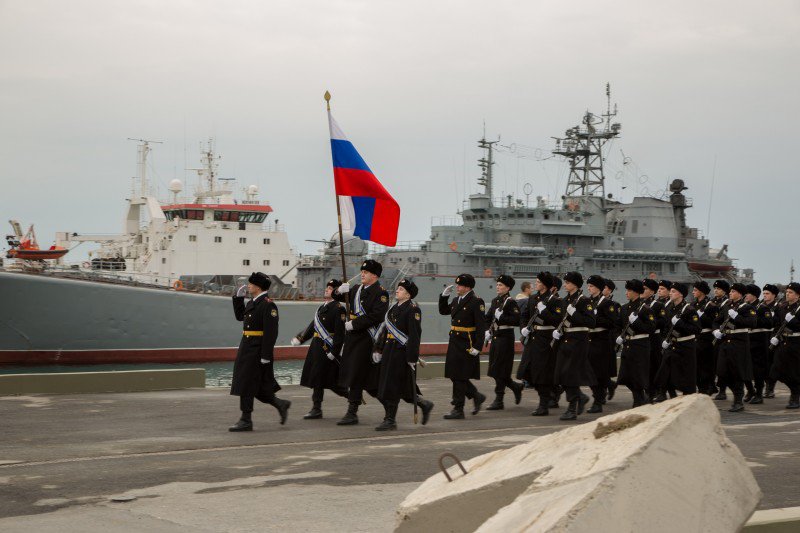 Для штаба Новороссийской военно-морской базы возведено два блока из трех