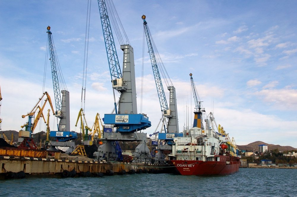 Что нужно возвести в порту Тамани за 8,7 млрд рублей