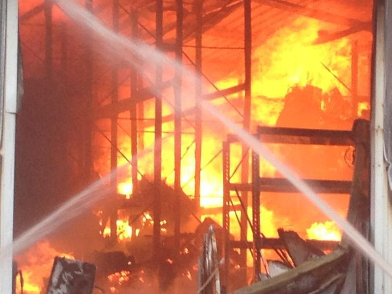Шокирующие подробности мощного пожара на складе в  в Подольском районе