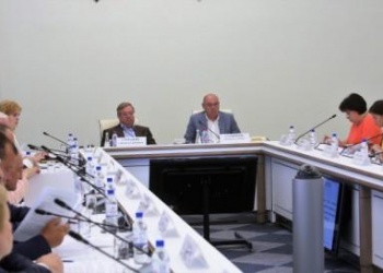 На заседание президиума Общественного совета в Минстрое обсудили ход выполнения правительственного плана действий