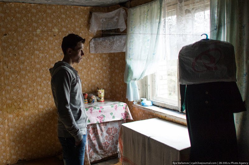 В Свердловской области расследуют, кто расселят детей-сирот в гнилые дома