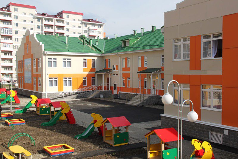 Когда закончат строить детсад в Зоологическом переулке Москвы