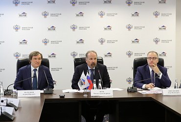 Минстрой и ЖКХ РФ выступил с эмоциональным призывом к стройкомпаниям
