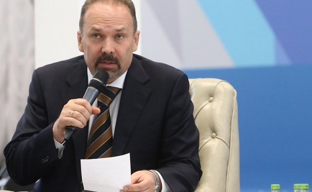 Михаил Мень рассказал, когда в РФ будут строить 120 млн кв. м жилья в год