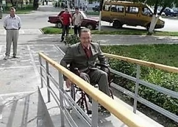 Михаил Мень: В сфере доступной среды для маломобильных граждан разработано 16 сводов правил