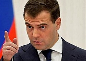 Дмитрий Медведев обязал власти регионов отчитываться в Минстрой о решении проблем дольщиков