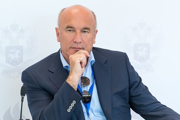 Для чего в Грозный срочно летит замминистра и строительства и ЖКХ РФ