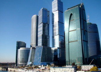 Дмитрий Медведев поручил продумать переезд в ММДЦ «Москва-Сити» четырёх министерств, в том числе и Минстроя России