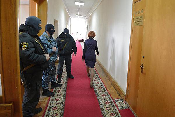 Почему агенты ФСБ пришли в Администрацию города Миасс под Челябинском