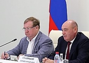 Эксперты обсудили на заседании президиума Общественного совета при Минстрое России реализацию приоритетных проектов
