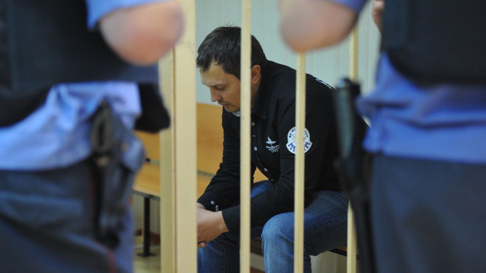 Экс-глава управления капремонта в Оренбурге получил символический срок за злоупотребления