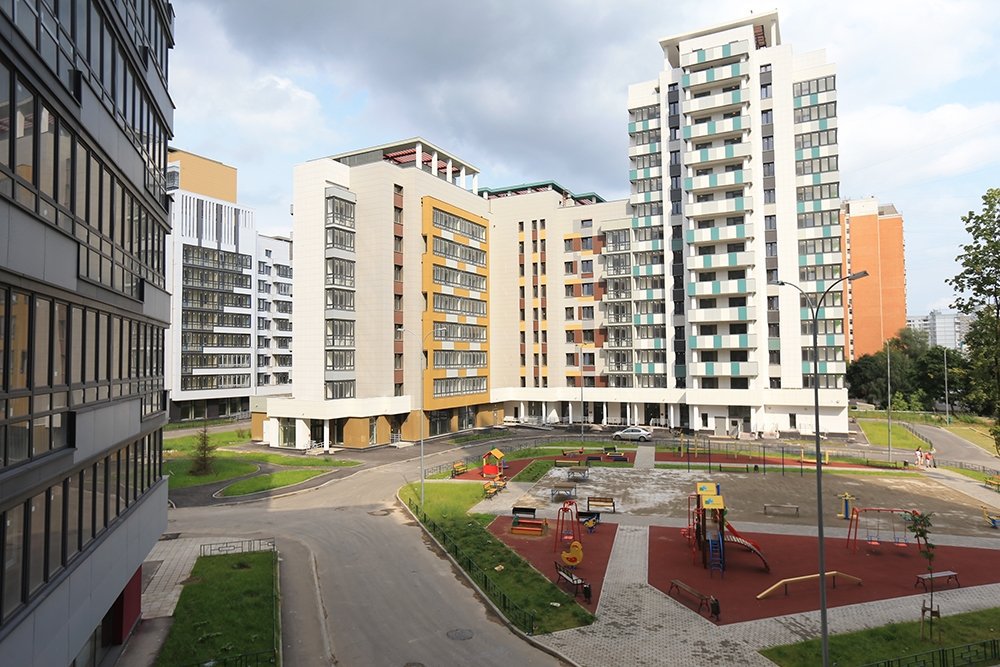 Объявлены сроки заселения первых 12 домов, построенных в Москве по реновации