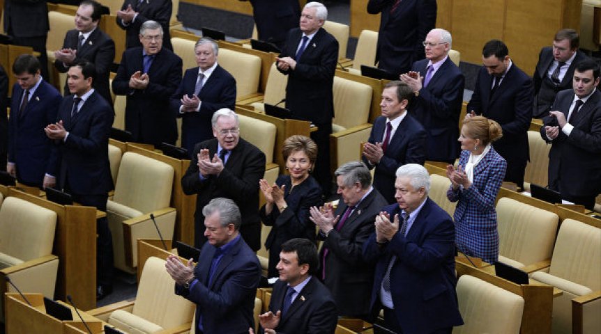 На сколько еще депутаты Госдумы РФ продлили жизнь Фонда ЖКХ
