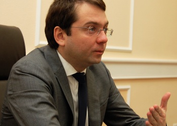 Андрей Чибис: На контроле остаётся 3,5 процента домов, построенных для переселенцев из аварийного жилья