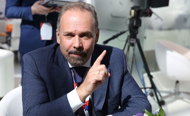 Михаил Мень обвинил публичных собственников в саботаже взносов на капремонт