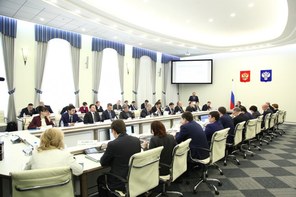 Ноябрь: проблемы ФГИС, параметры ИЖС, отказ от ДДУ… и слухи рынка