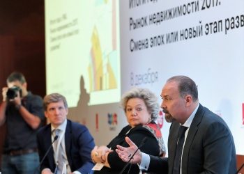 Михаил Мень: По предварительным данным, к концу этого года будет введено порядка 76 миллионов «квадратов» жилья