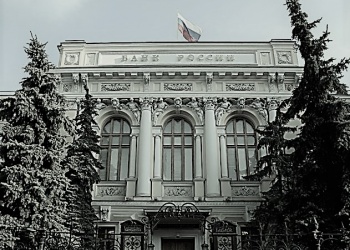 Пока список УБ для размещения средств СРО остаётся без изменений. Но скоро один банк сольётся с другим, а судьба ещё двух висит на волоске&hellip; 