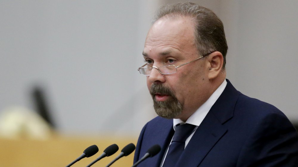 Депутаты Госдумы упростили смену УК многоквартирным домом
