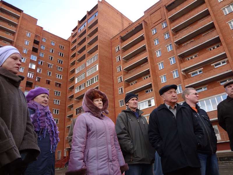 Получить право управлять многоквартирным домом стало проще