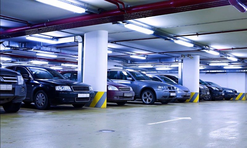 Цены на машиноместа в московских ЖК отличаются в разы