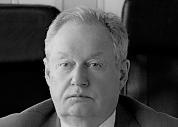Былое и Дума. Сможет ли Михаил Посохин войти в парламент после ремонта?