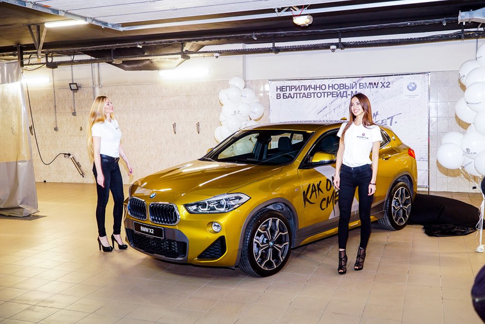 Неприлично новый BMW стал гостем жилого комплекса ART