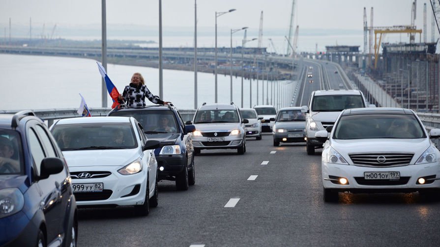 «Крымский мост» бьет рекорды по трафику — 2,2 млн автомобилей