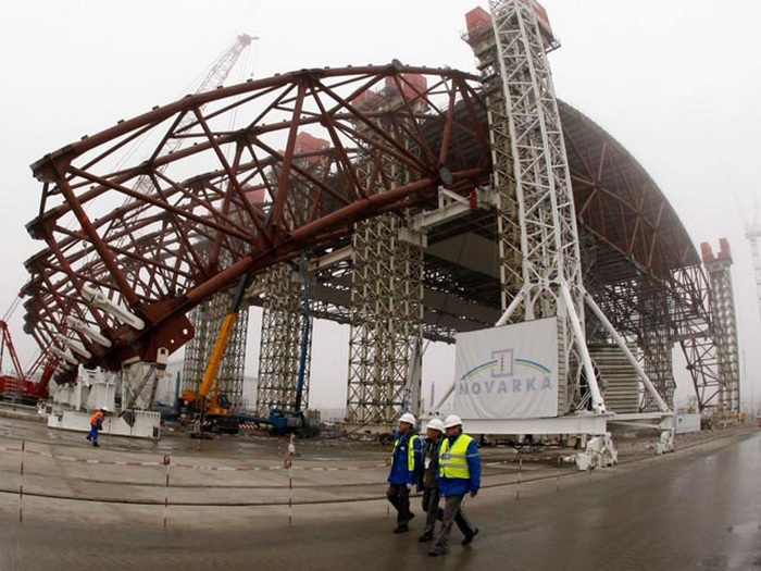 Завершение работы по ремонту легкой кровли и монтаж ондулина объекта «Укрытие» Чернобыльской АЭС